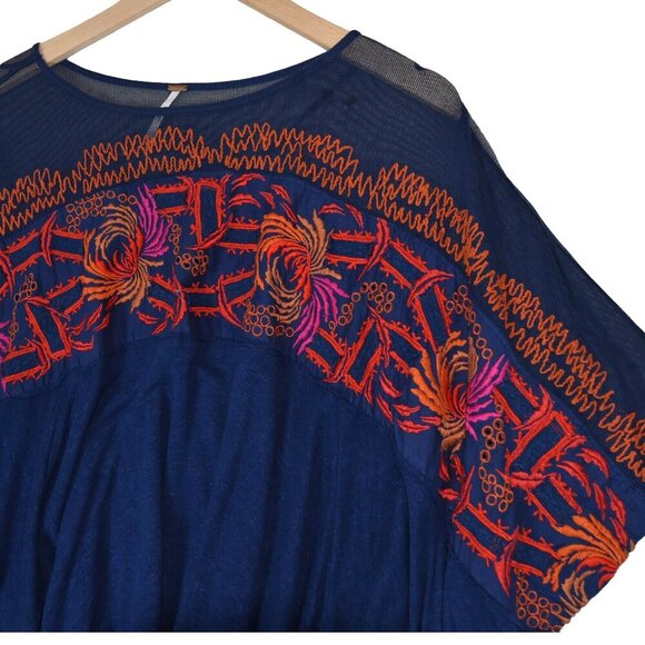 Free People Navy Embroidered Poncho Top XS Boho Boxy Festival Gauze Blouse - Picture 4 of 9